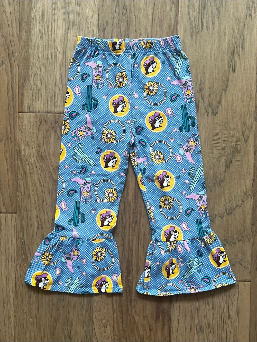 Girl’s Buc-ee’s Blue Bell Bottom Pants Sz 5T